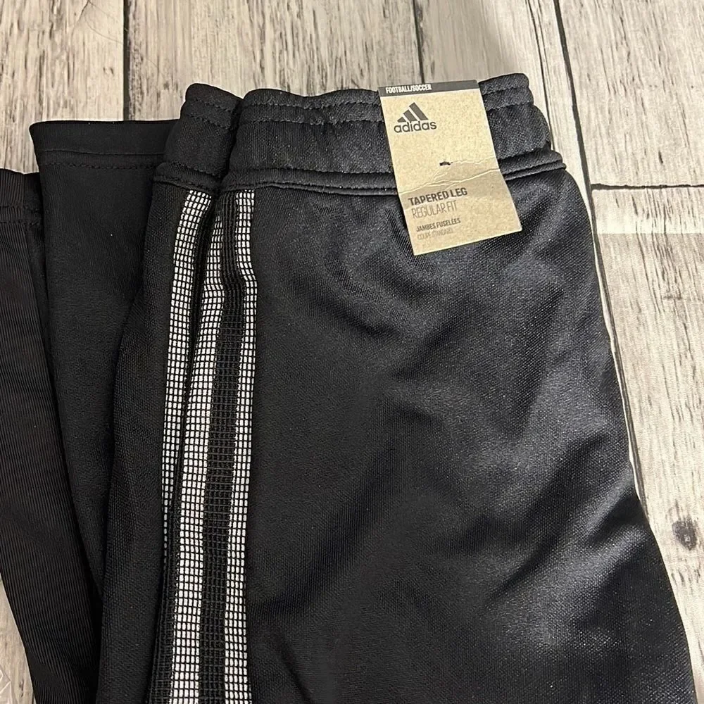 Trio 21 Track Pants Black M (11-12Y)